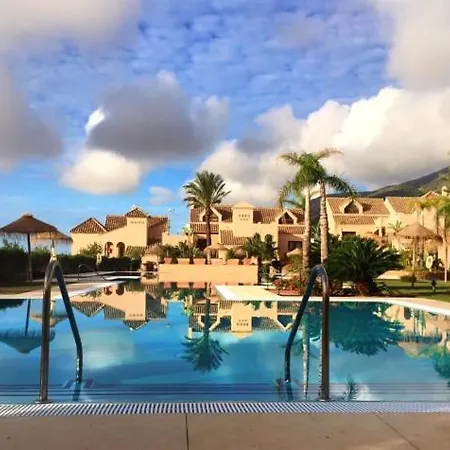 Bayview Homes Teide Apartment *